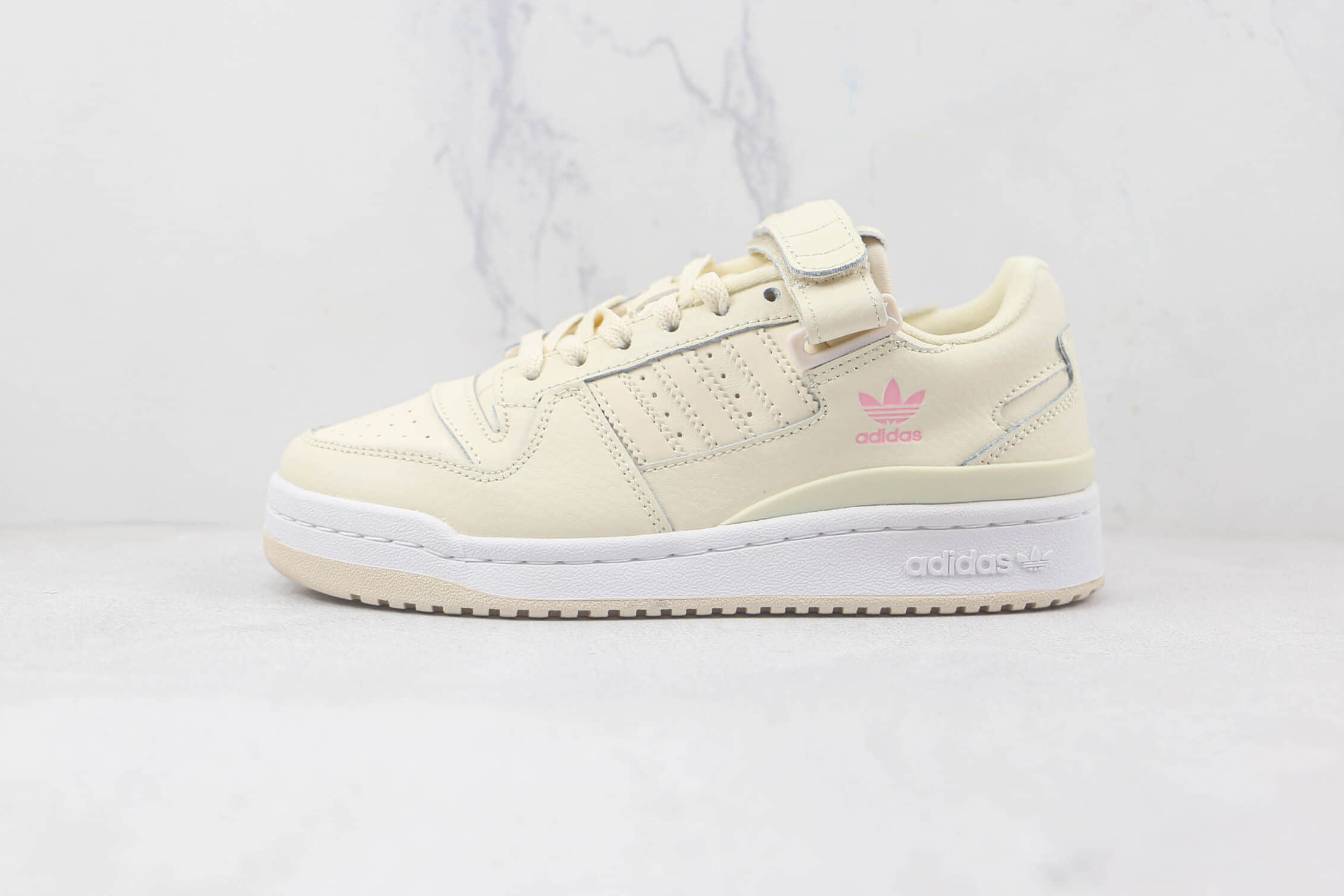 Adidas Forum Low Wonder White Halo Blue Pink GV9190 - Stylish Sneakers for Every Outfit!