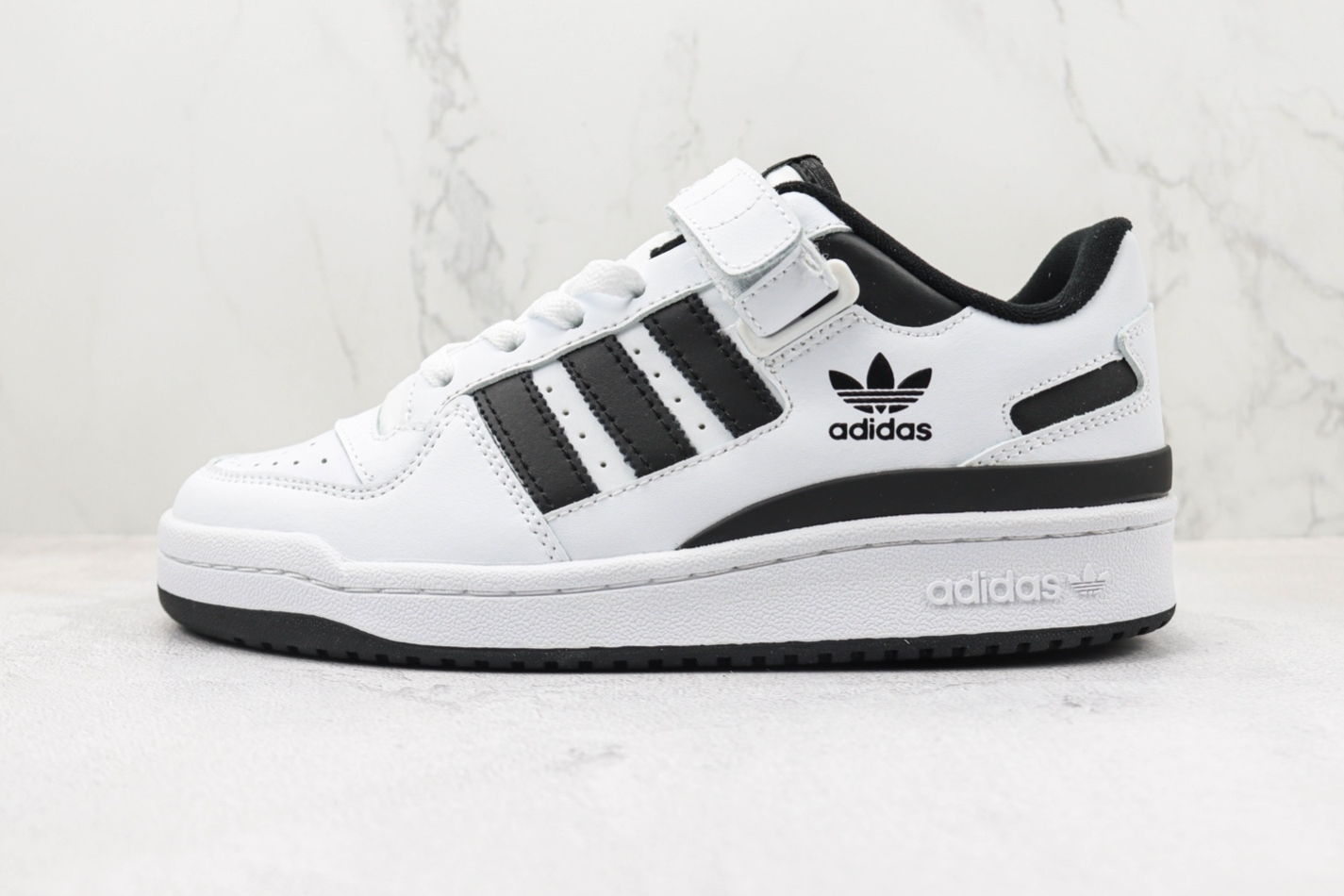 Adidas Forum Low 'White Black' FY7757 | Classic Sneakers with a Modern Twist