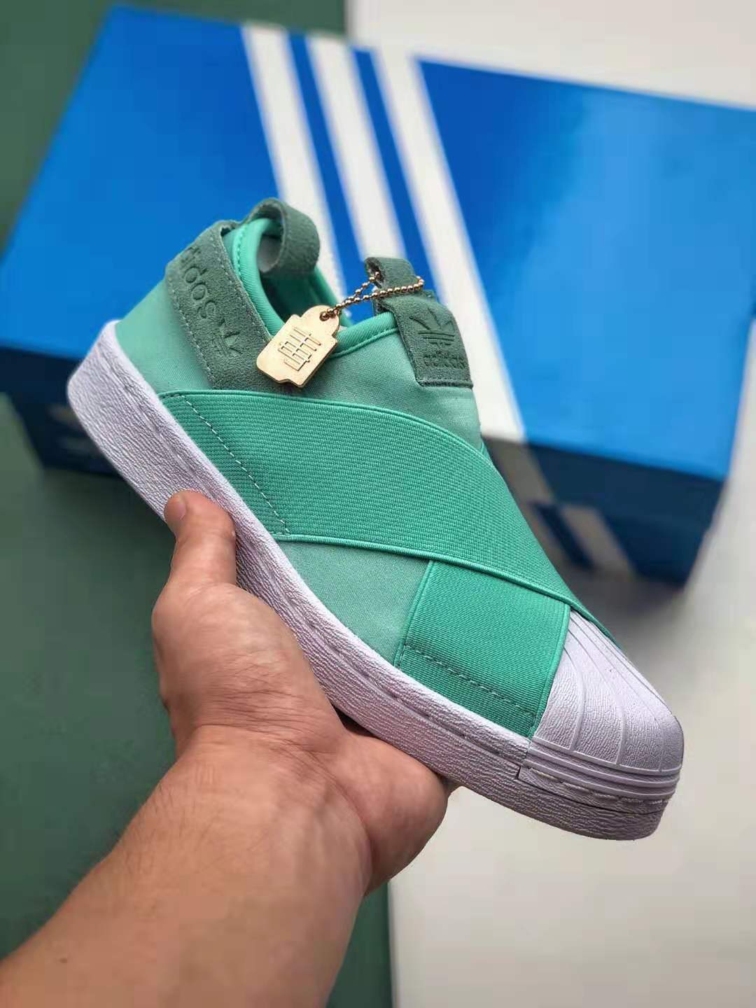 Adidas Originals Superstar Slip-on Green S76407: Stylish and Comfortable Footwear