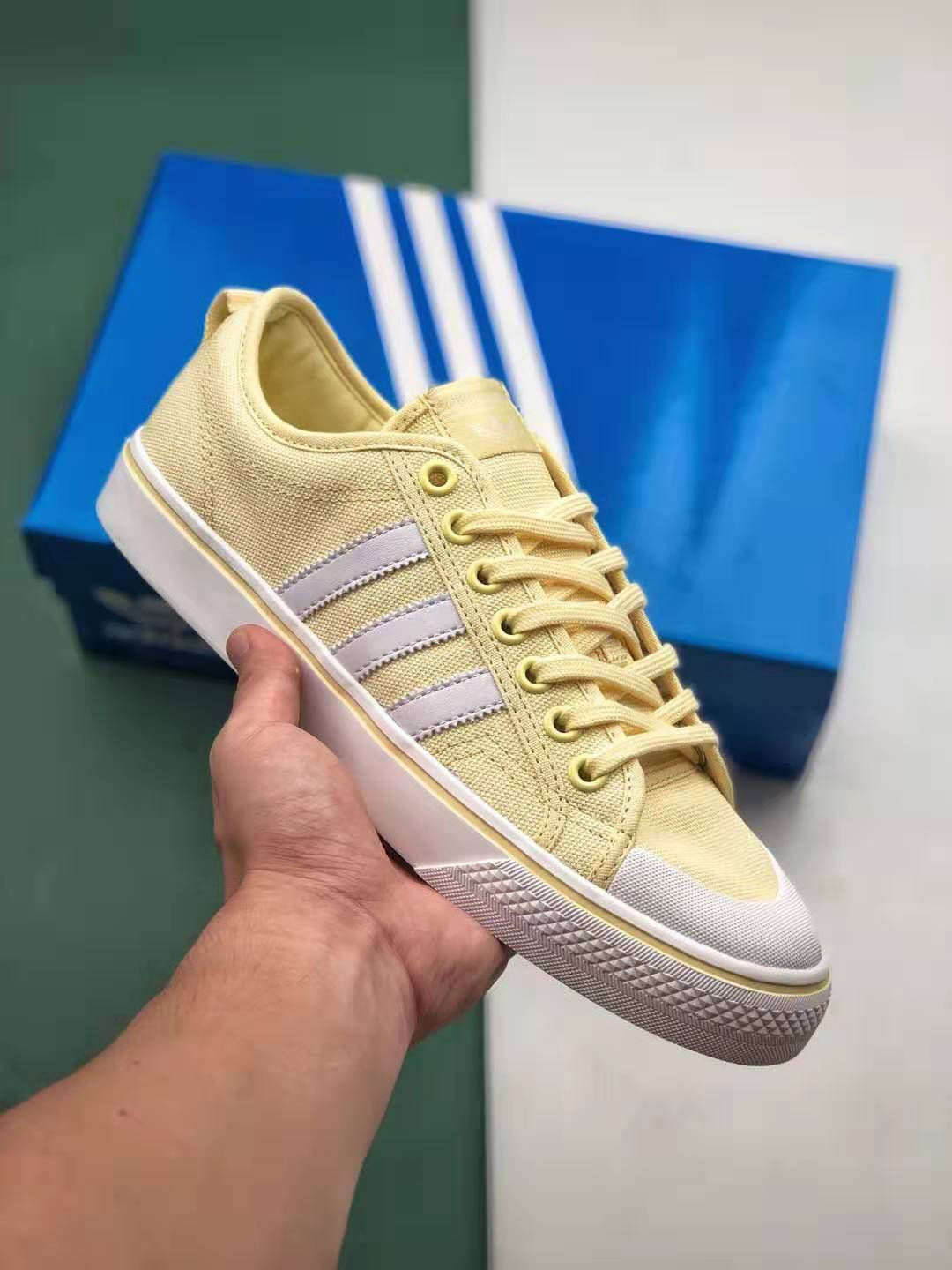 Adidas Womens Original Nizza Soft Vision Cloud White Crystal White DB3269 - Stylish and Comfortable Sneakers | Shop Now!