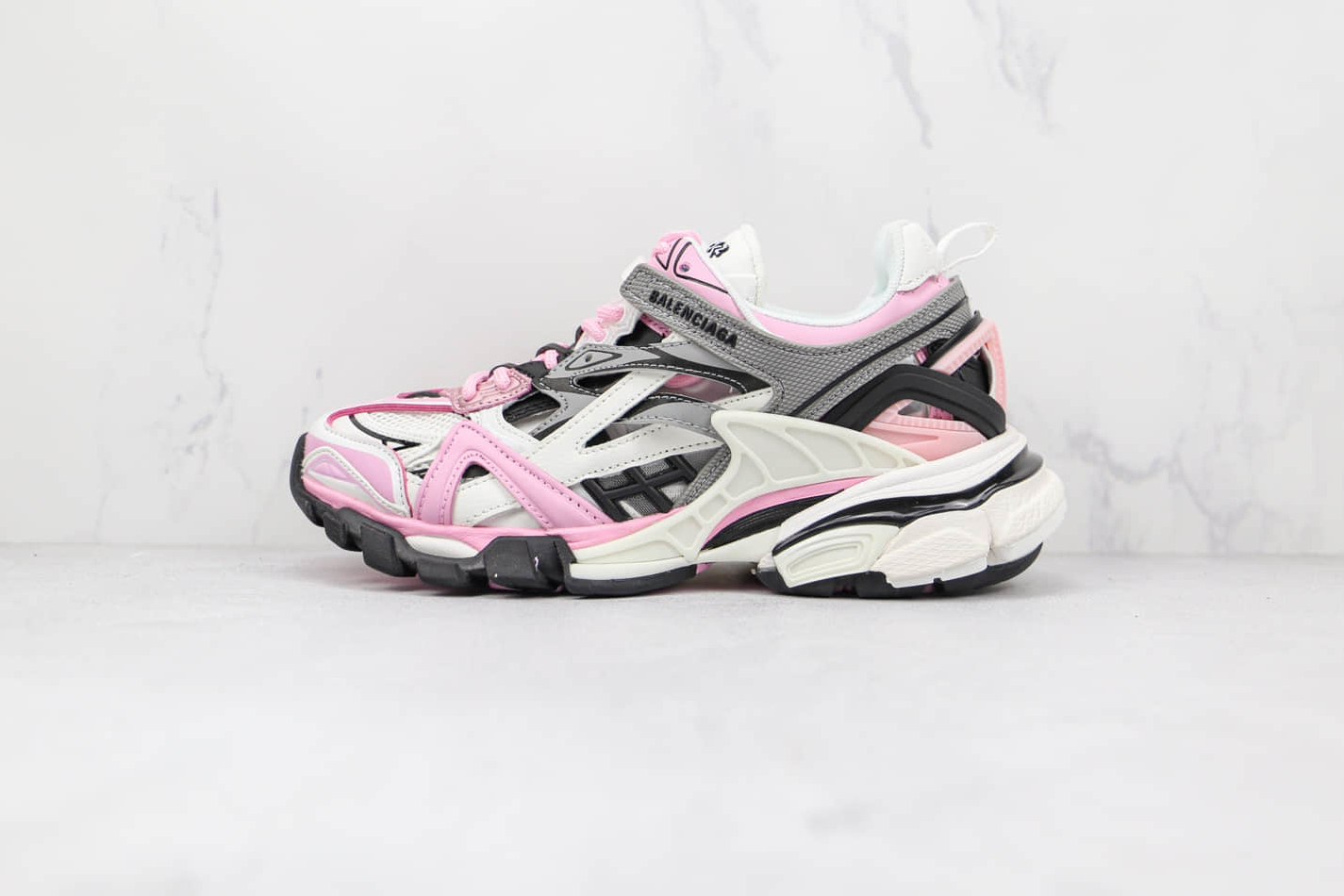 Balenciaga Track.2 Sneaker 'Pink' 568615W3AE25291 - Limited Edition Fashion Footwear