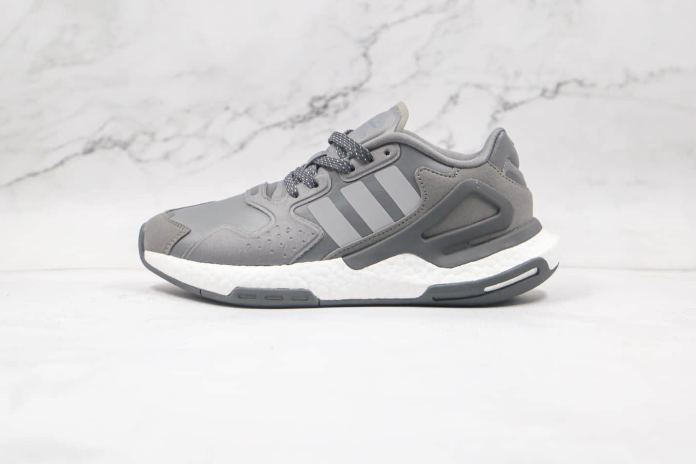 Adidas Originals Day Jogger Boost Core Black Grey FW4822 - Stylish and Comfortable Footwear