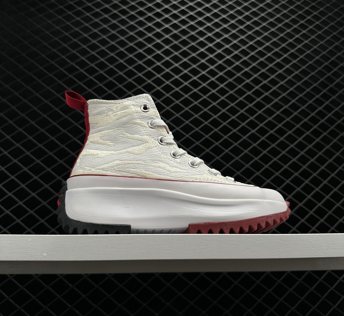 Converse Run Star Hike High 'Chinese New Year - White University Red' - Limited Edition!