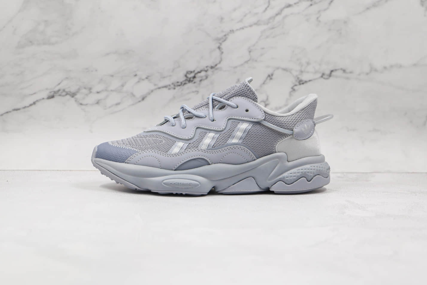 Adidas Ozweego 'Halo Silver' Q46166 - Stylish and Trendy Sneakers
