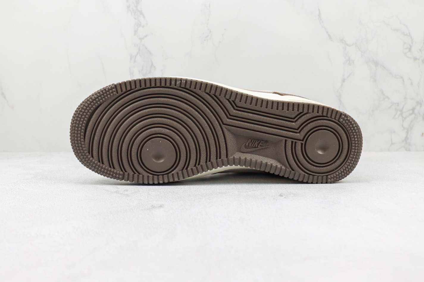 Stylish Nike Air Force 1 07 Low White Mocha Brown Shoes NT9988-818: Sleek Design & Unmatched Comfort