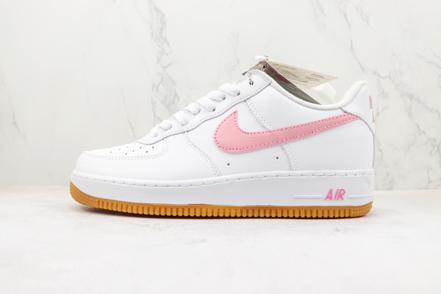 Nike Air Force 1 Low '07 Retro 'Color Of The Month Pink Gum' DM0576-101 - Stylish and Versatile Sneakers for a Trendy Look