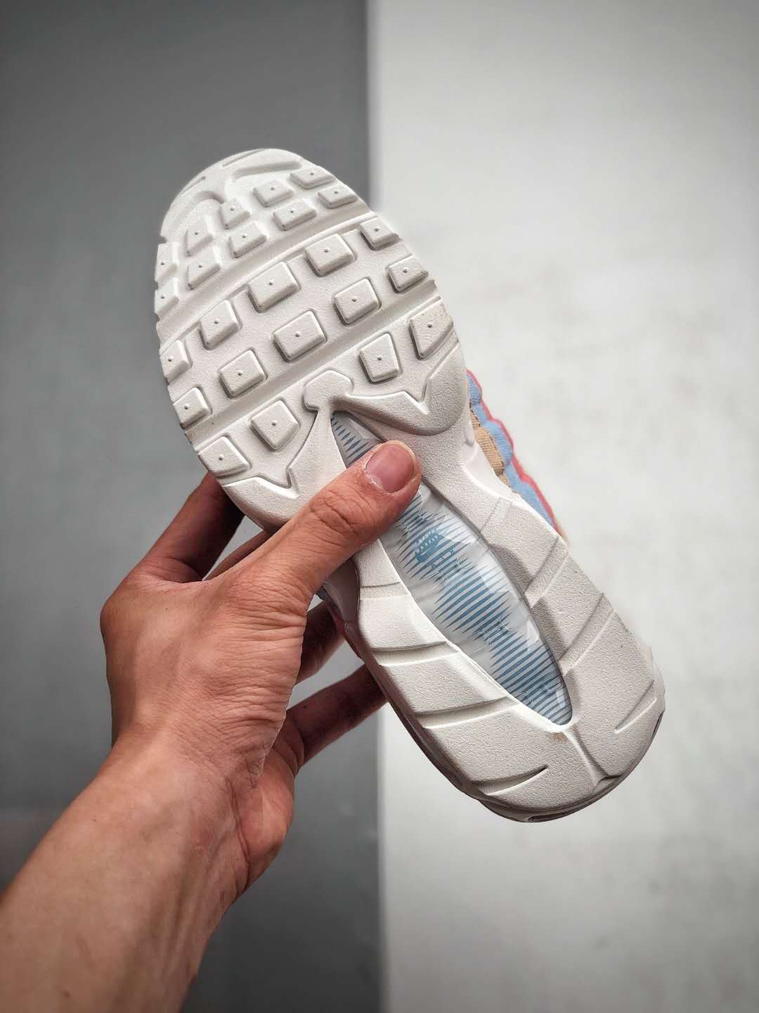 Nike Air Max 95 'Plant Color Collection' CD7142-800 - Stylish and Sustainable Sneakers for Eco-conscious Fashionistas
