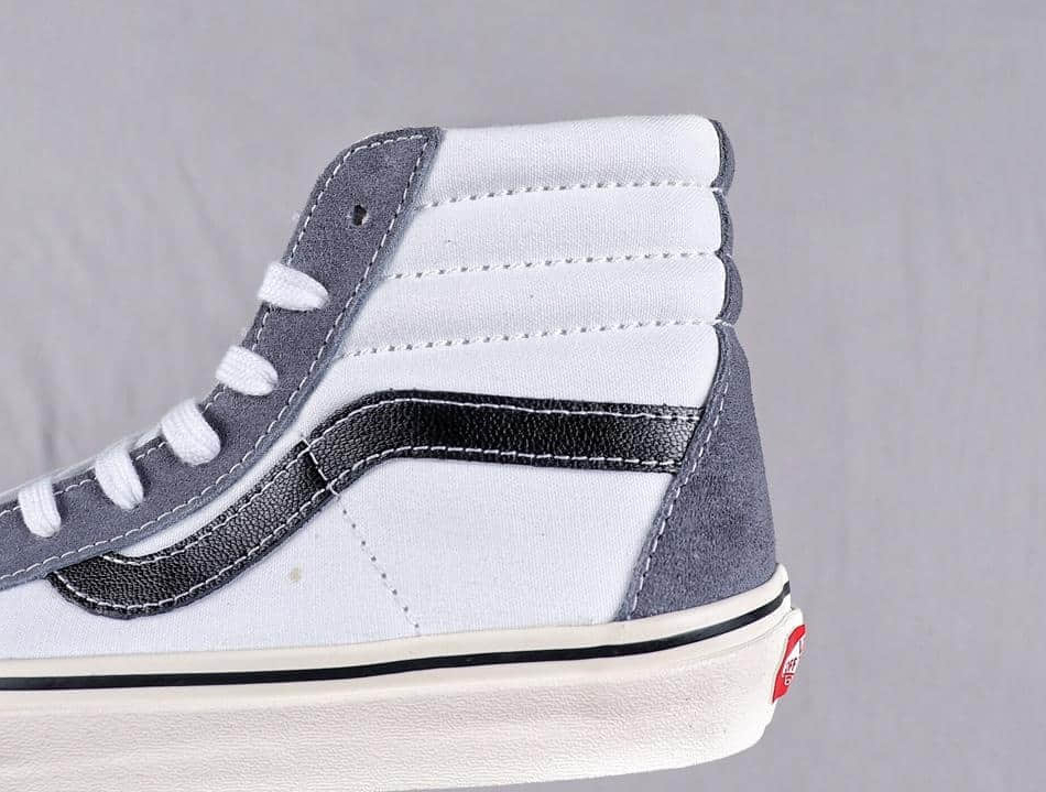 Vans SK8-HI DX 'Dark Grey White' VN0A38GFUQ1 - Stylish and Versatile Footwear
